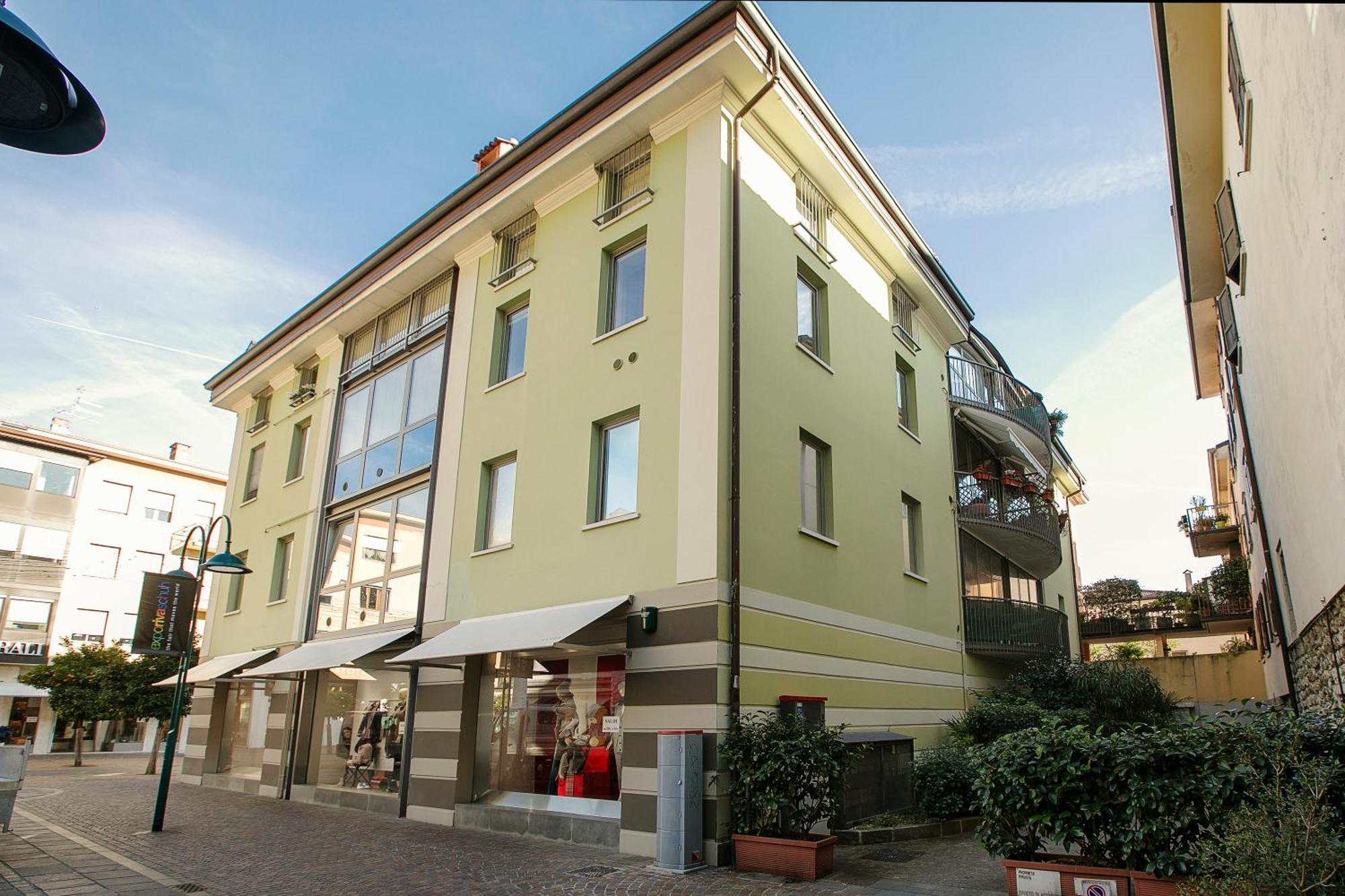 Riva Centro Apartment - Happy Rentals Exterior foto