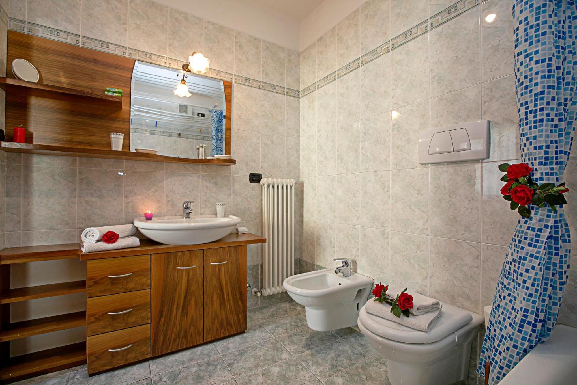 Riva Centro Apartment - Happy Rentals Exterior foto