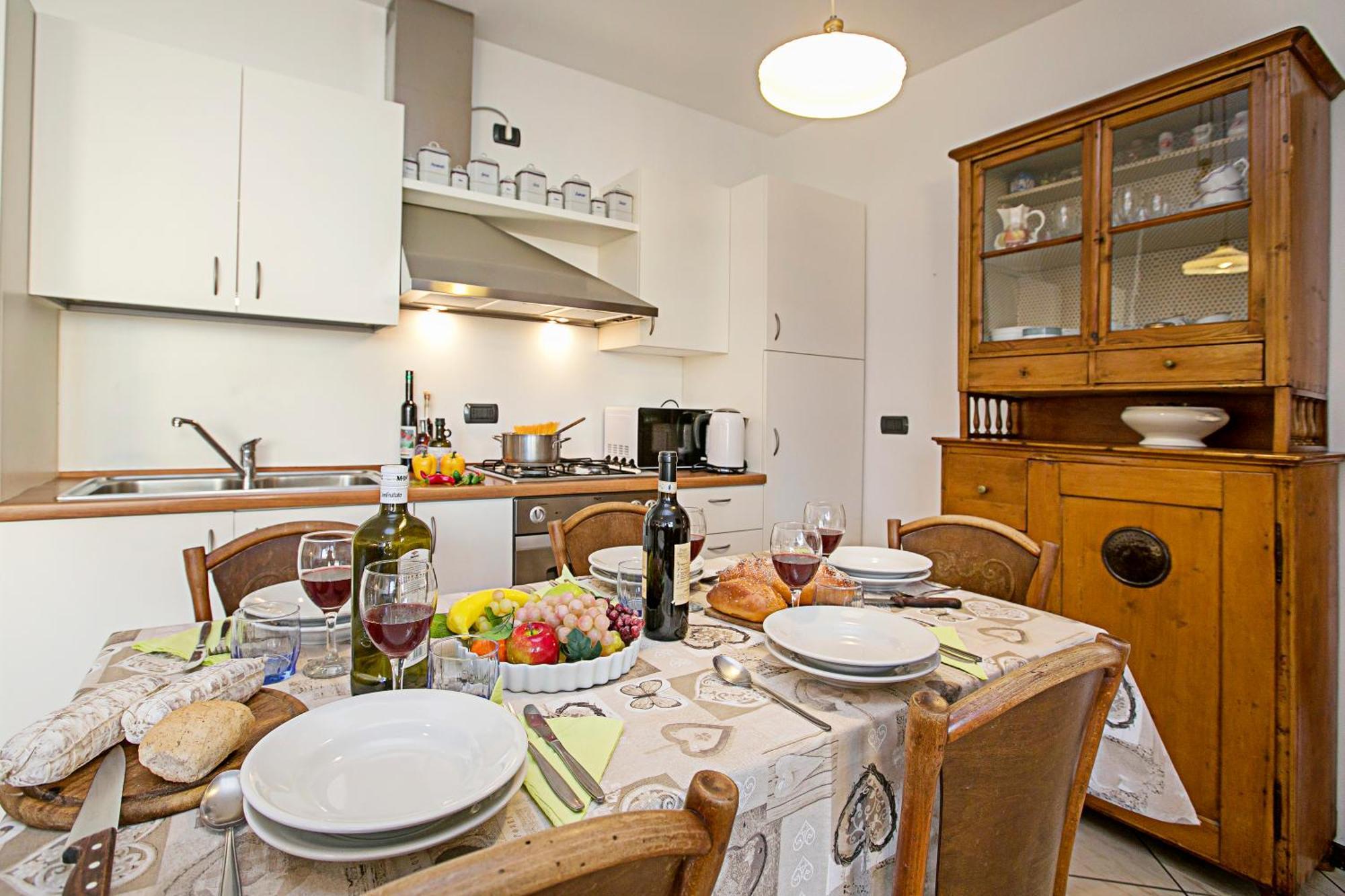 Riva Centro Apartment - Happy Rentals Exterior foto